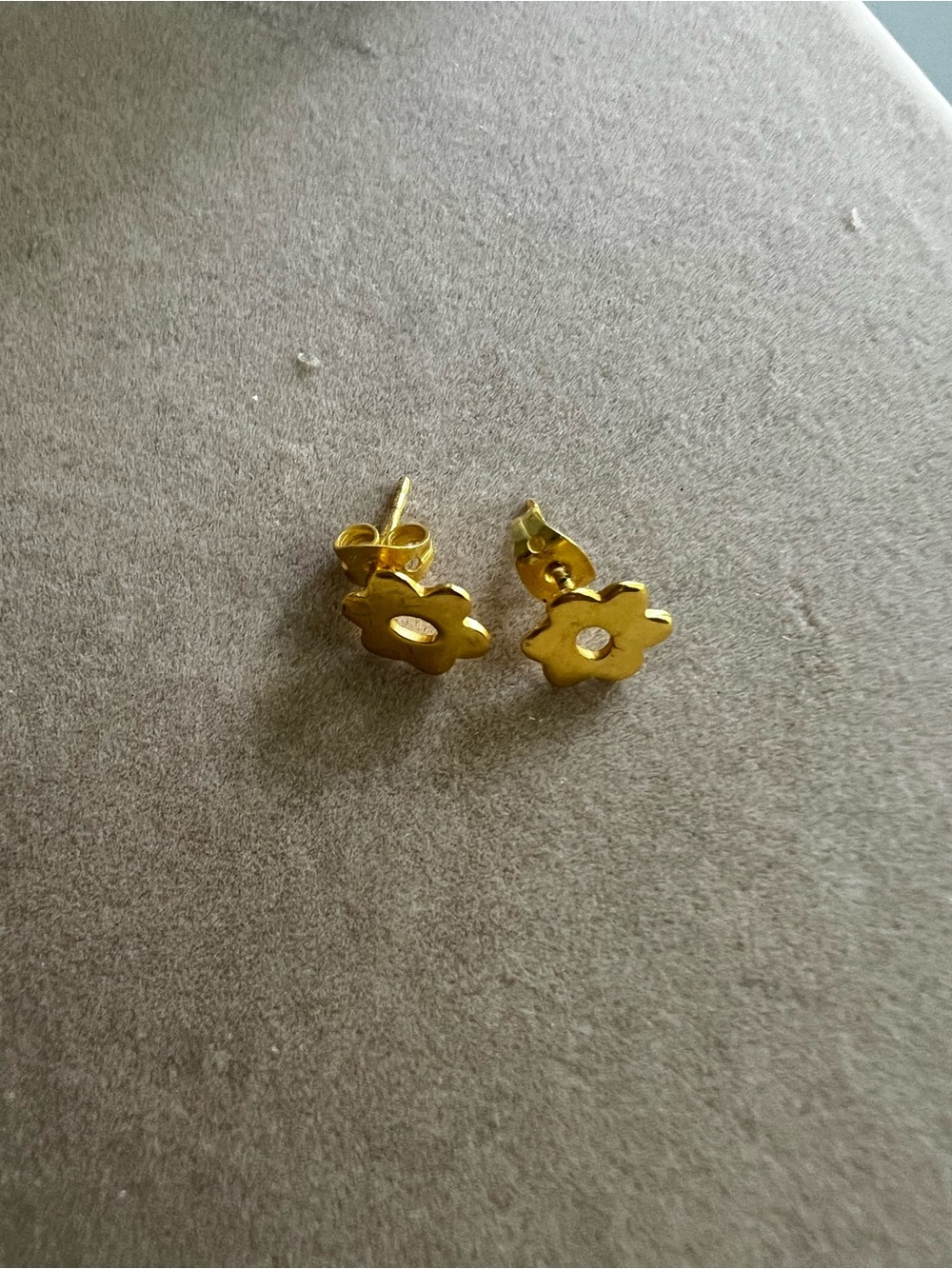 Gold Flower Stud Earrings